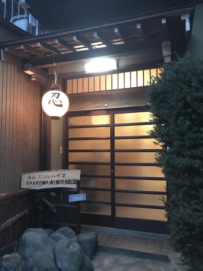 Takayama Ninja House Hotel Buitenkant foto